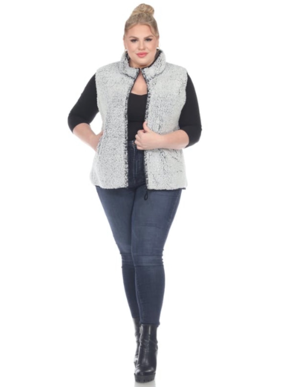 White Mark Women's  Sherpa Outerwear Vest Sheep Grey Plus Size 3X NWT